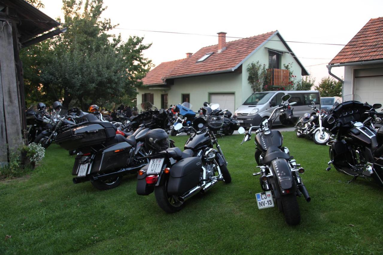 Holiday Home Maderka Strigova Buitenkant foto